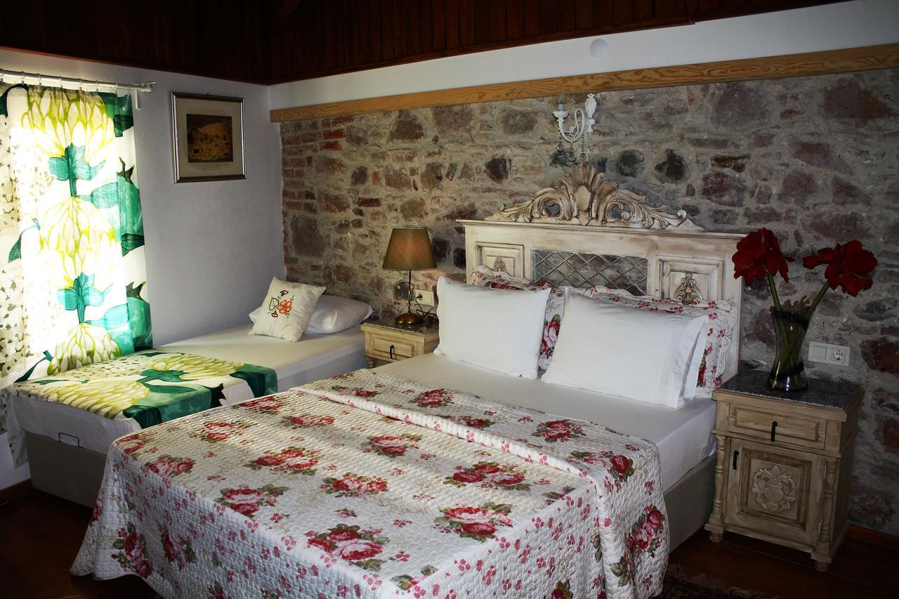 Dalyan Butik Otel Hayat Bahcesi Ayvalı Exterior foto